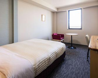 Comfort Inn Niigata Kameda - Niigata - Habitación