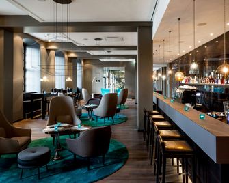 Motel One Magdeburg - מגדבורג - בר