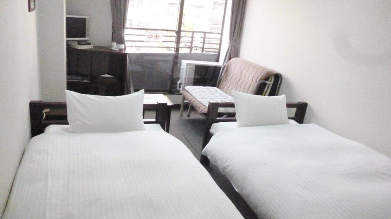 Econo-Inn Kyoto