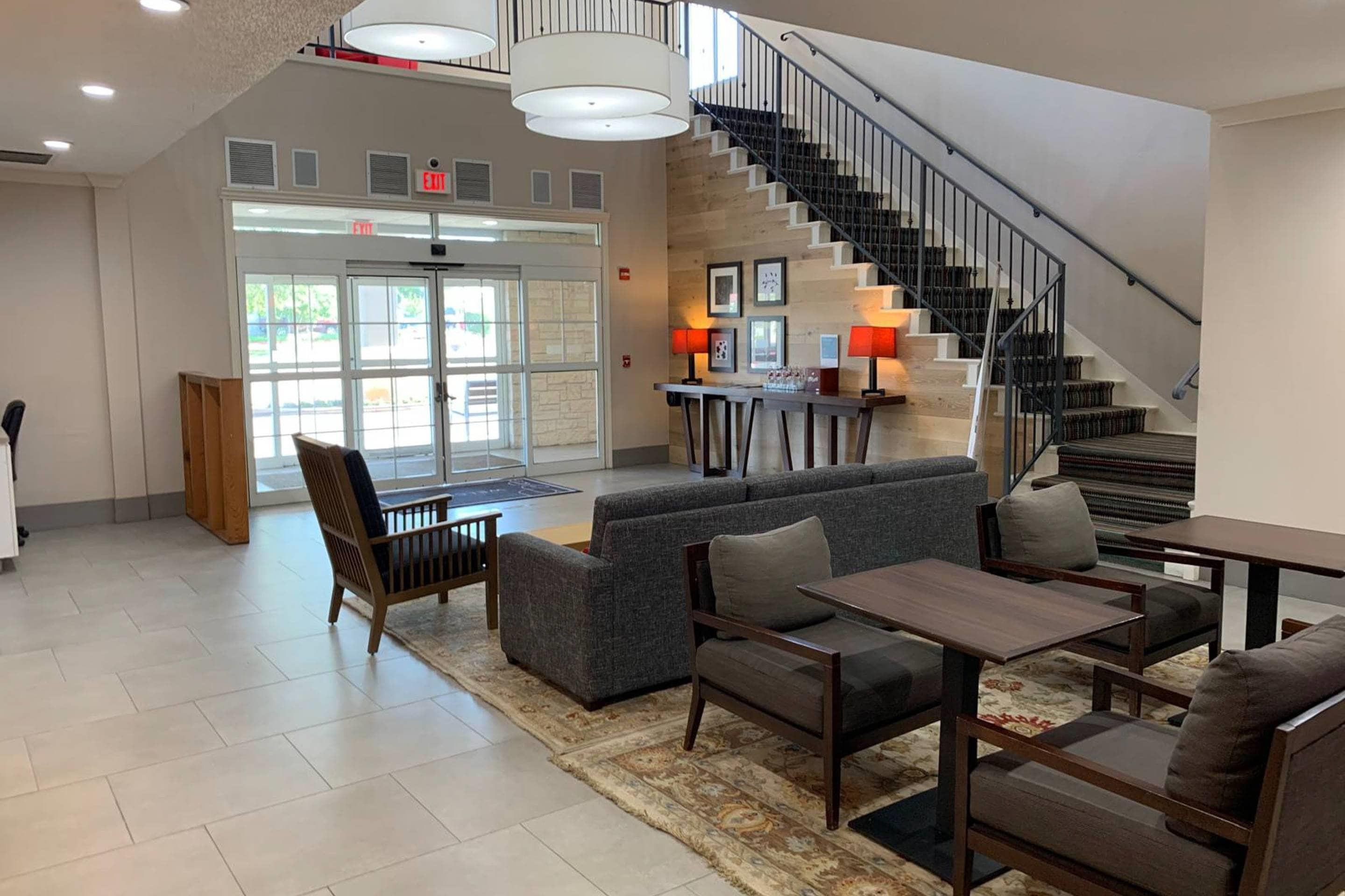 Country Inn & Suites by Radisson Austin North - אוסטין - לובי