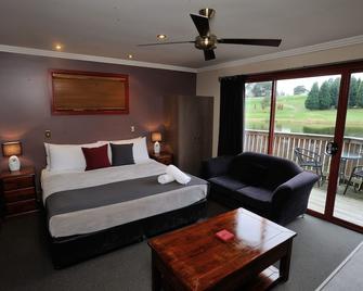 Tamar Valley Resort Grindelwald - Rosevears - Bedroom