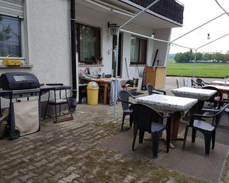 Gasthof Waldeck - Trochtelfingen - Patio