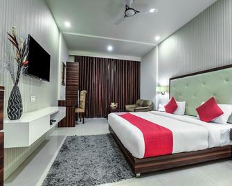 Hotel Hotel Suprabha - Warangal - Bedroom