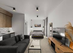 Bison Meadow Lodge #7 - Gardiner - Living room