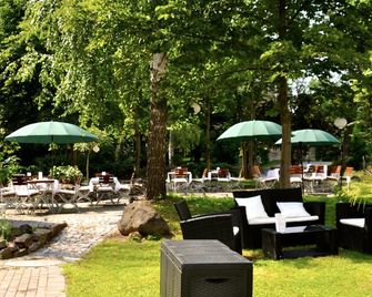 Hotel Dein Gutshof - Görlitz - Patio