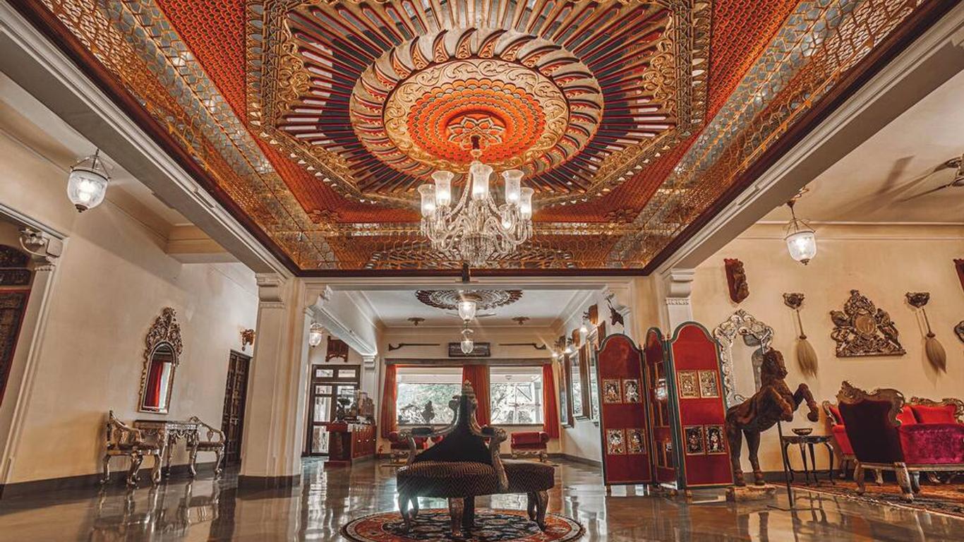 The Royal Retreat Resort and Spa