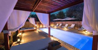 Bushbaby River Lodge - Hoedspruit - Pool