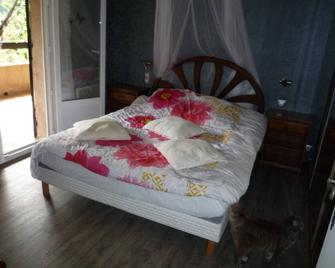 La Rivière -Maison B&B - Penta-di-Casinca - Habitación