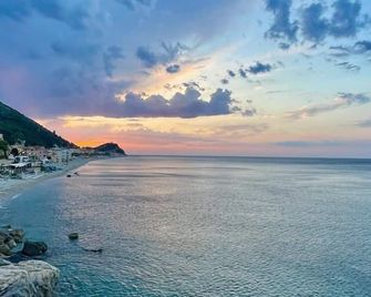 Hotel Florenz - Finale Ligure