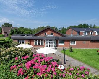 Double room comfort - Landhotel Zur Eiche - Buxtehude - Gebäude