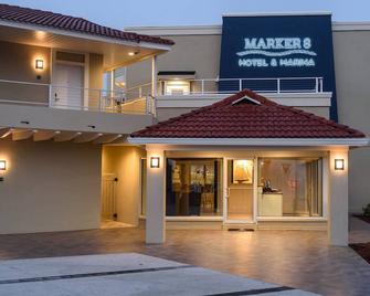 Marker 8 Hotel & Marina - St. Augustine - Building