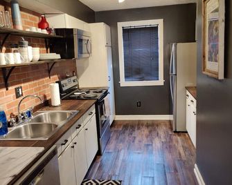 Great Apt. 1 Mile To Downtown Athens & Uga - Athens - Cuisine