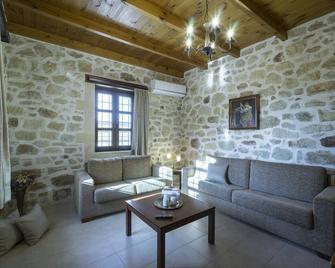 Traditional Apartments Kaladare - Margarites - Sala de estar