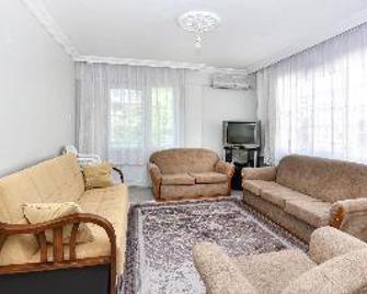 Yade Apart Pension - Ayvalık - Sala de estar