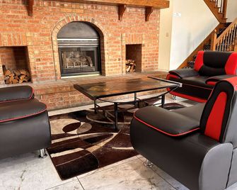 بايمونت باي ويندام إنديانابوليس نورث ويست - انديانابوليس - غرفة معيشة