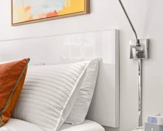 The Varden - A Self-Service Micro Hotel - Long Beach - Servicio de la habitación