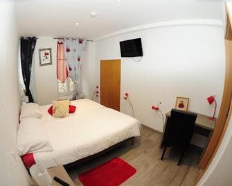 Hotel Restaurant Au Chasseur - Orbe - Habitación