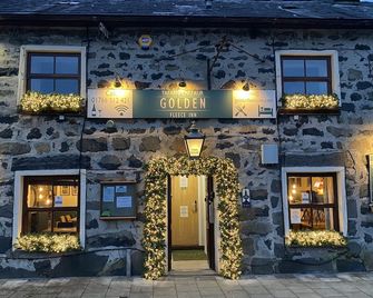 The Golden Fleece Inn - Porthmadog - Edifício
