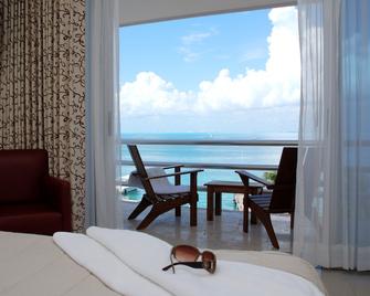 Hotel Bahia Chac Chi - איסלה מוחרס - מרפסת