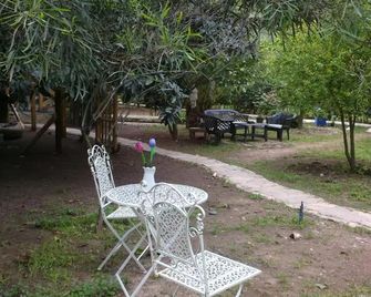 Portalimo Lodge Hotel - Adult Only +12 - צ'יראלי - פטיו