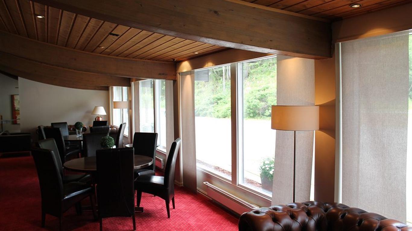 فندق ستورين