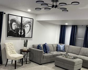 Luxury Walk Out Basement 1100 Sq Ft. Just Finished` - Centennial - Living room