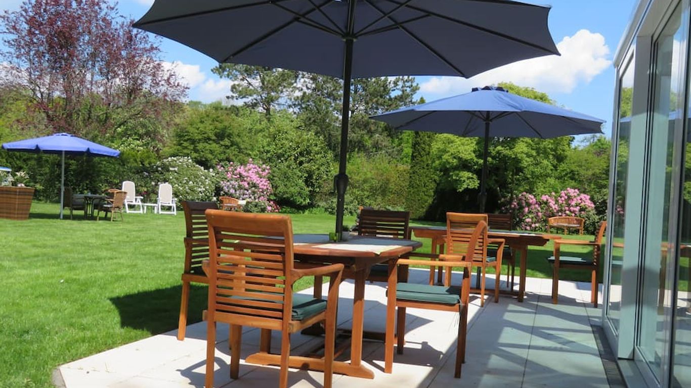 Hotel zum Rosenteich