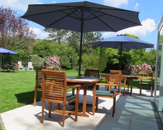 Hotel zum Rosenteich - Bad Zwischenahn - Patio