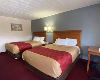 Baymont by Wyndham Lake George - Lake George - Bedroom