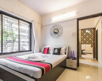 1 Bedroom Self catering suite - Mumbai - Bedroom