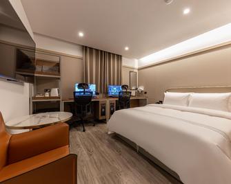 Osan Masil Hotel - Osan - Bedroom