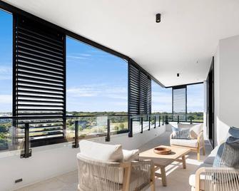Bokarina Beach Apartments, Ascend Hotel Collection - Wurtulla - Balkón