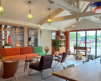 greet Hotel Dijon Sud Longvic - Longvic - Bar