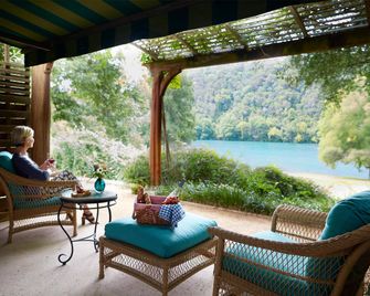 Lake Austin Spa Resort - أوستن - غرفة نوم