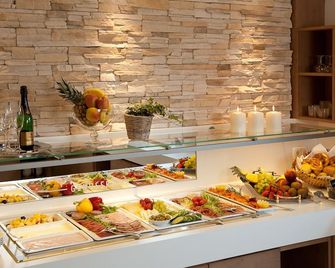 Landhotel Postwirt - Grafenau - Buffet