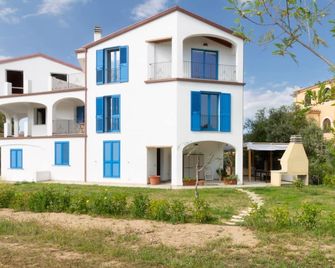 Mare Apartment by All4sardinia - Arbatax - Κτίριο