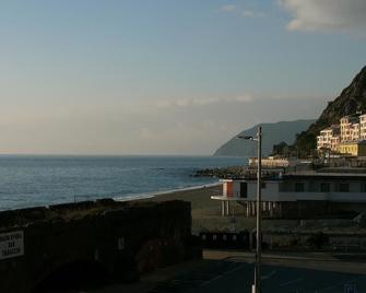 Hotel Lido - Deiva marina - Building