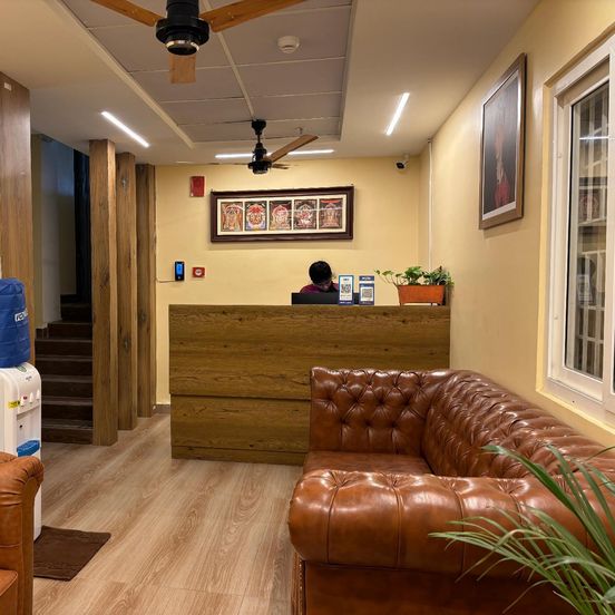 Forest Transit Hotel And Service Apartment image 1