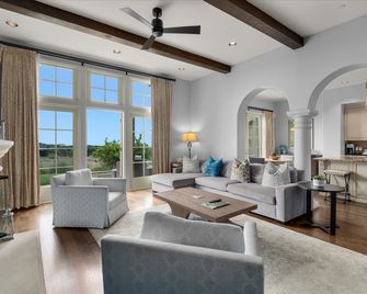 Terranea Resort - Rancho Palos Verdes - Living room