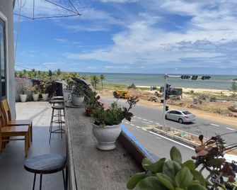 Riverview Homestay - Dong Hoi - Balkon