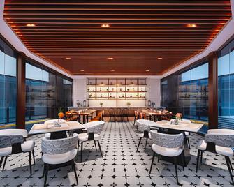 Holiday Inn Express Yibin Xuzhou By IHG - Yibin - Restaurant