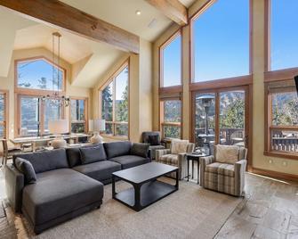 The Gold Flake Chalet - Breckenridge
