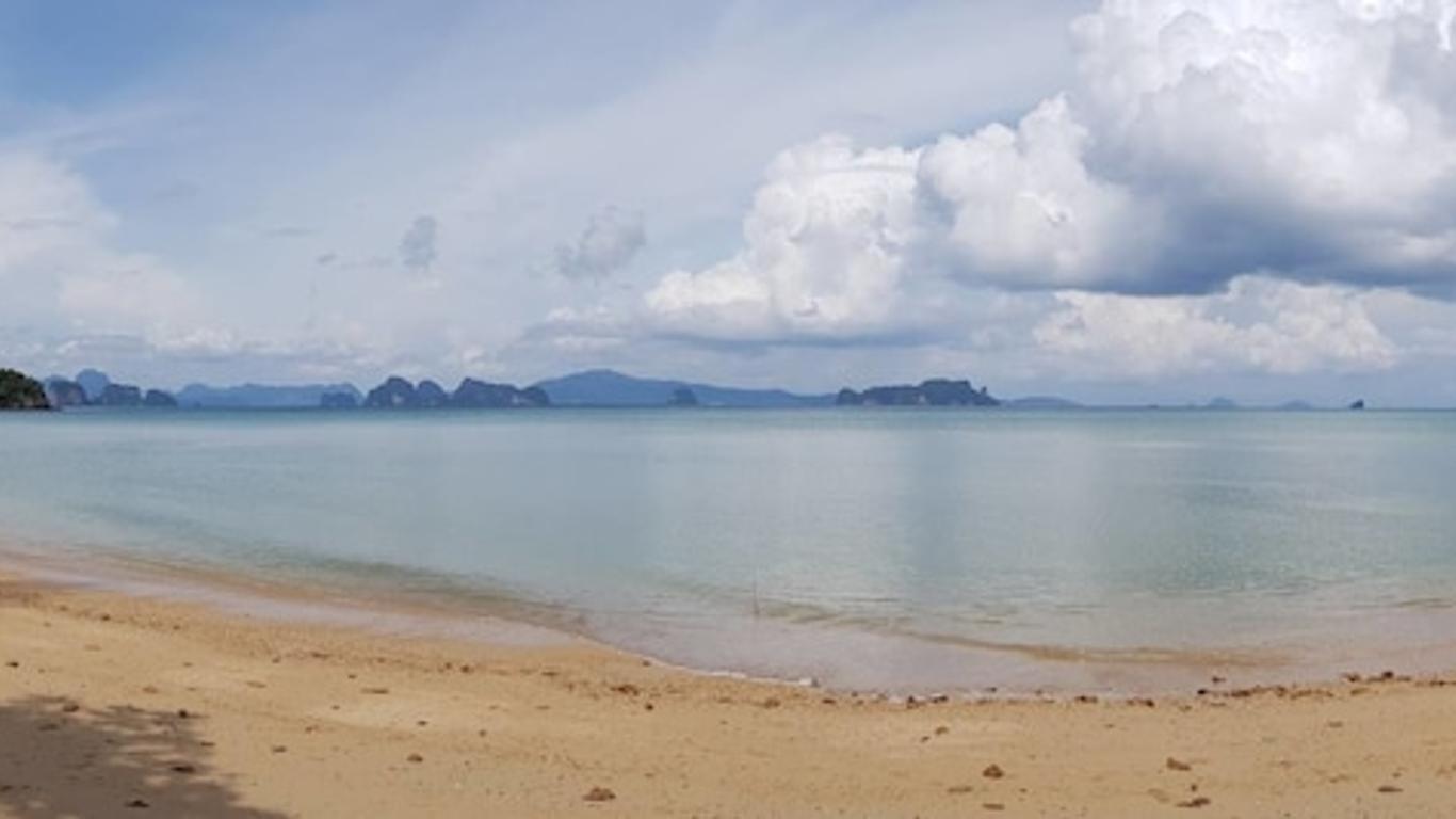 Anattaya Holiday Home