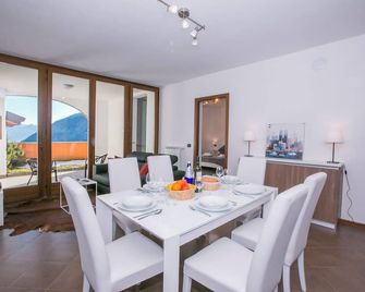 Borgo La Sorgente - Dolce Vita - Garzeno - Essbereich