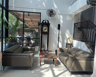 Silverador Resort - Thane