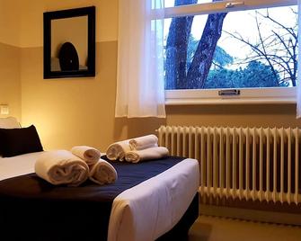 Villa Gotti Charming Rooms - Bologna - Schlafzimmer