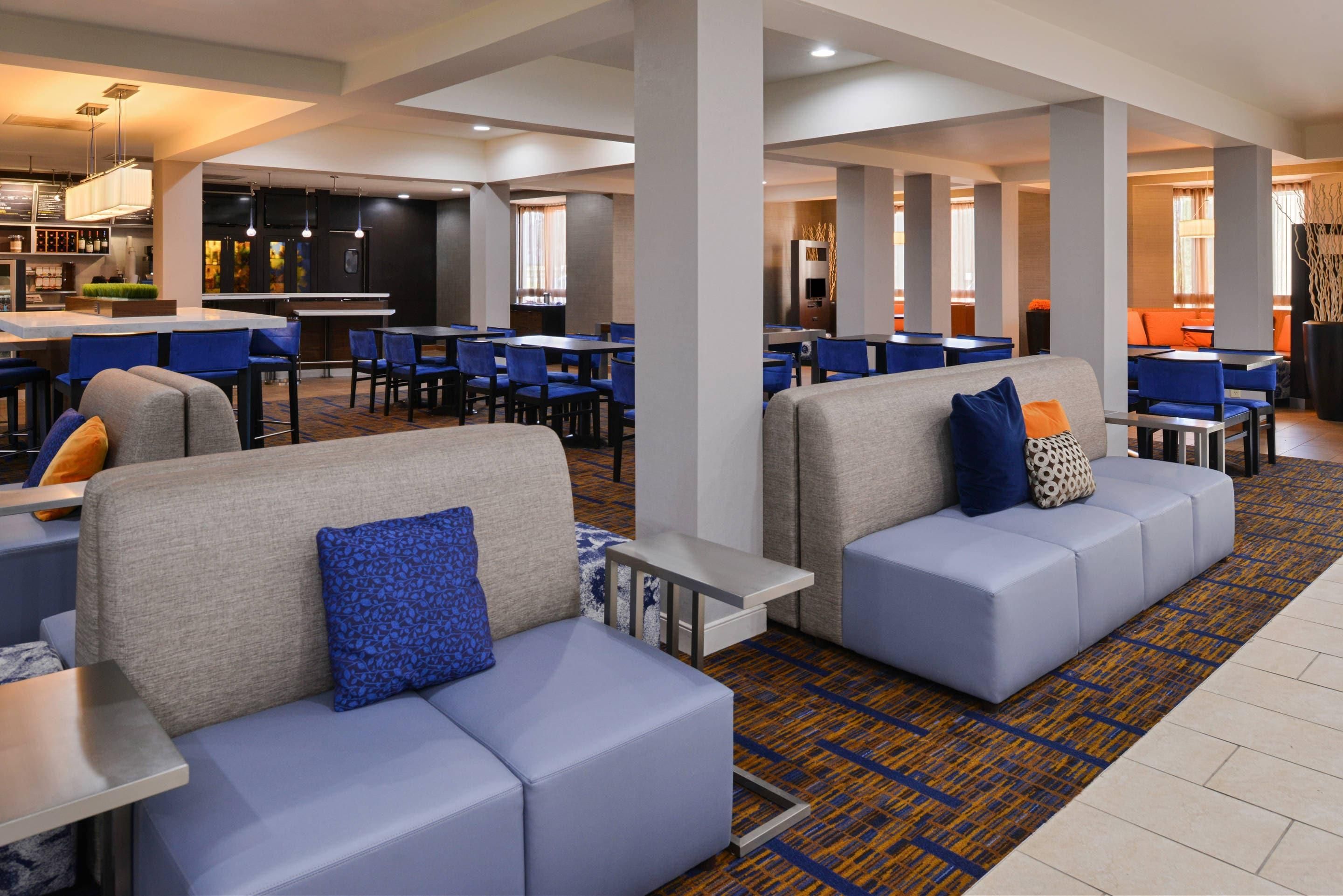 Country Inn & Suites by Radisson, Brown Deer - Milwaukee North - Brown Deer - Restaurace