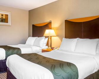 Quality Inn Spring Valley - Nanuet - Spring Valley - Bedroom