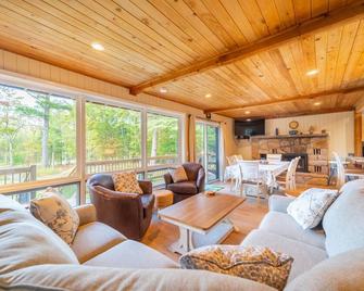 Adk Whiteface Chalet With Hot Tub, Dog Friendly! - Wilmington - Sufragerie