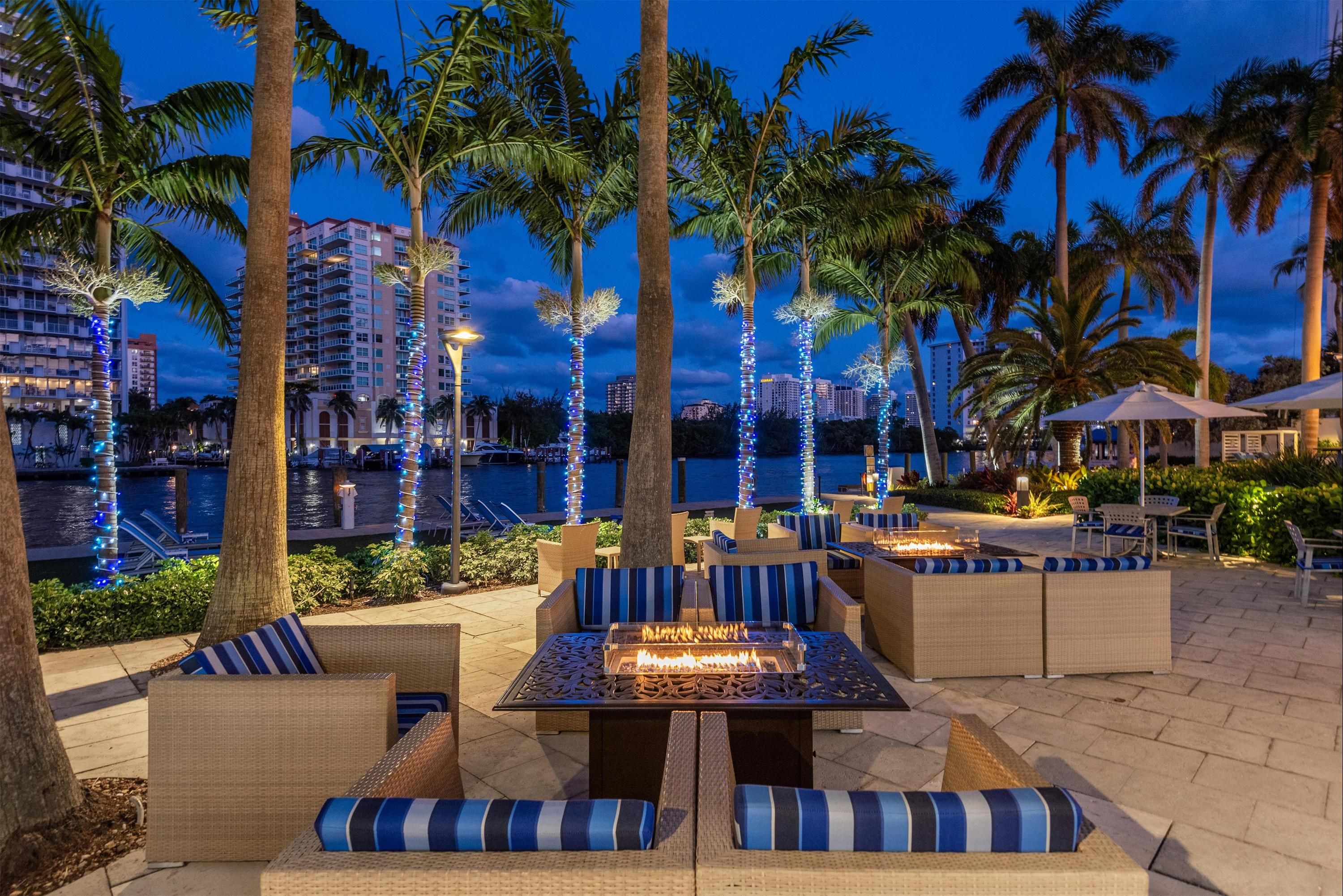 جالاري وان - إيه دبل تري سويتس باي هيلتون هوتل - فورت لاودردال - مبنى